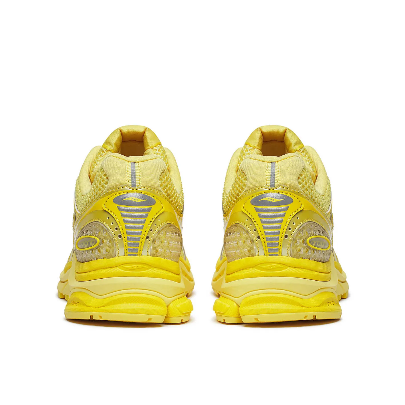 Donna ProGrid Triumph 4 Chroma|Saucony Best