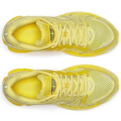 Donna ProGrid Triumph 4 Chroma|Saucony Best