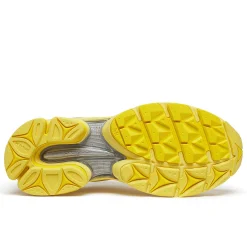 Donna ProGrid Triumph 4 Chroma|Saucony Best