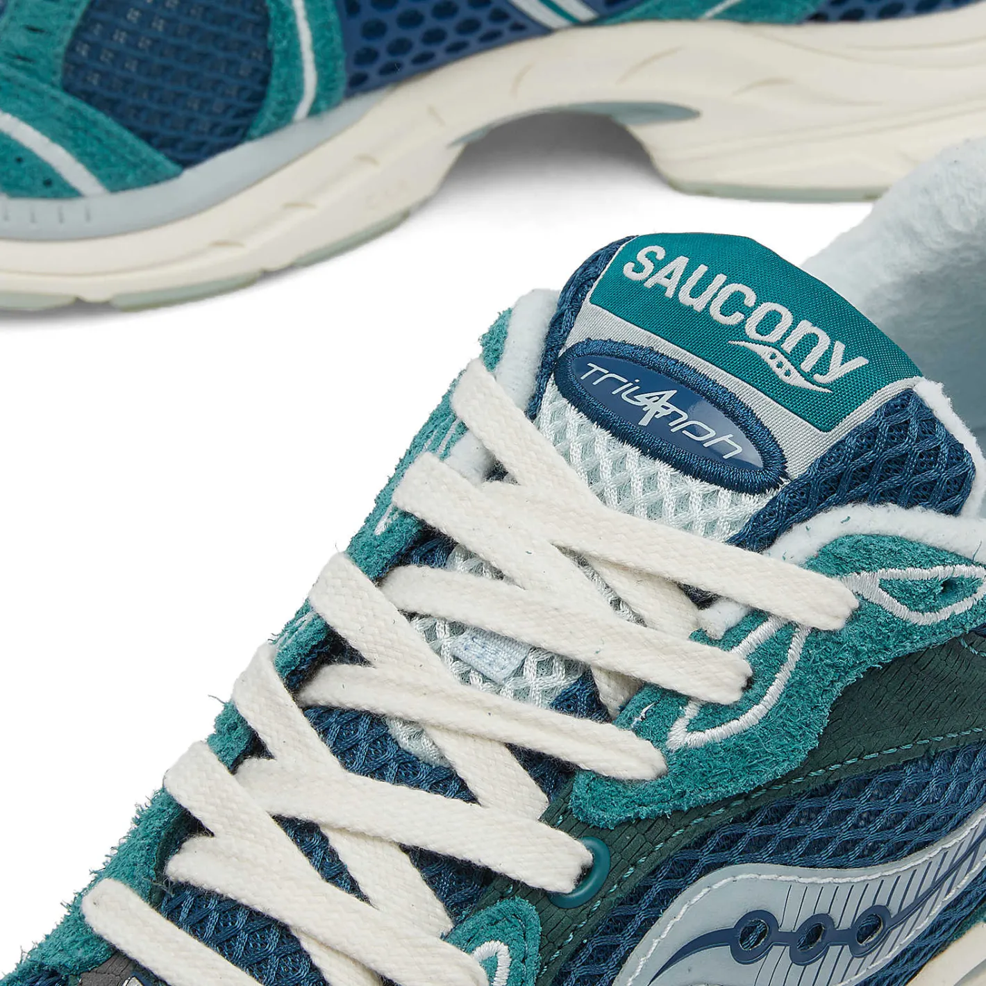 END. X ProGrid Triumph 4|Saucony Outlet