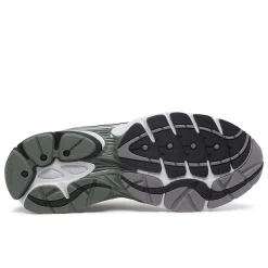 ProGrid Omni 9 Fabricated Future|Saucony Sale
