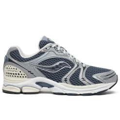 ProGrid Triumph 4 Fabricated Future|Saucony Clearance
