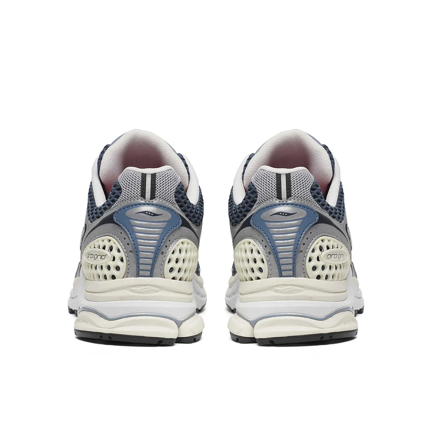 ProGrid Triumph 4 Fabricated Future|Saucony Clearance